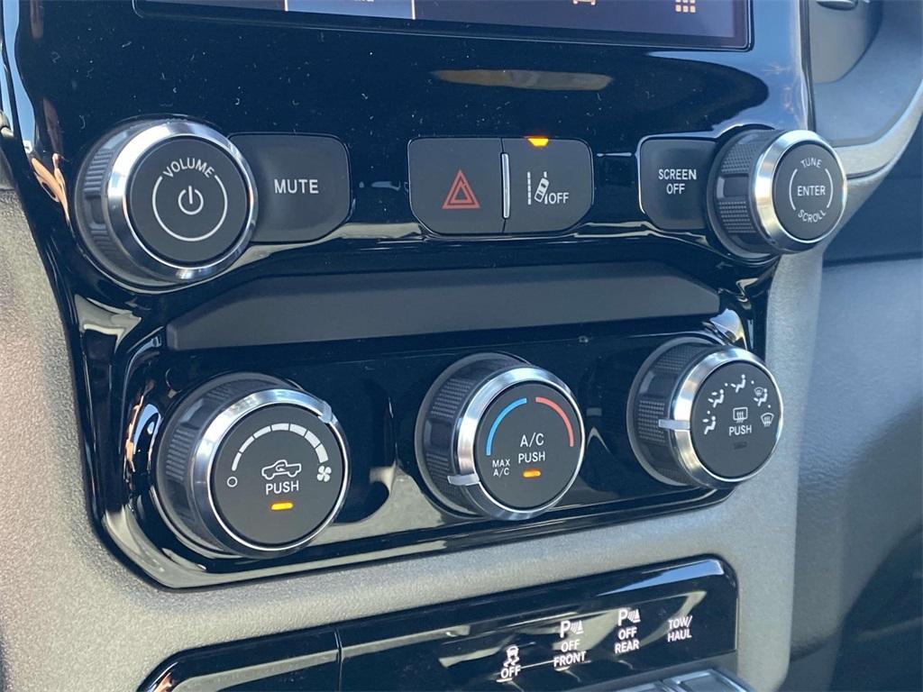 new 2025 Ram 1500 car, priced at $44,945