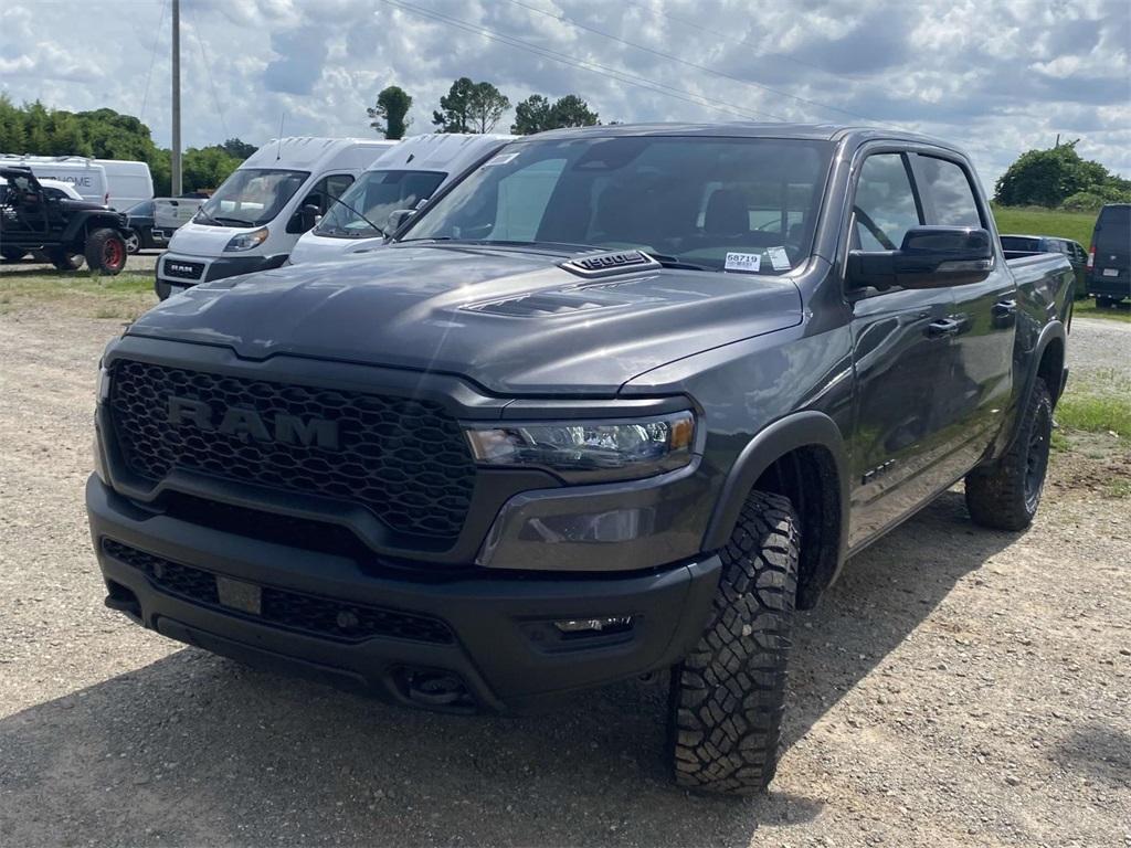 new 2025 Ram 1500 car, priced at $59,995