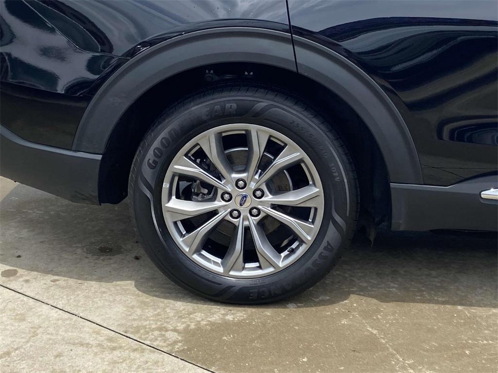 used 2022 Ford Explorer car, priced at $28,795