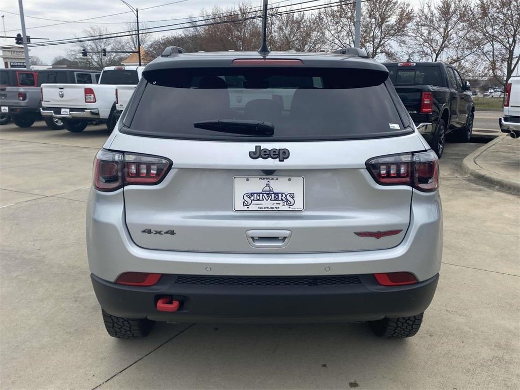 new 2025 Jeep Compass car, priced at $32,254