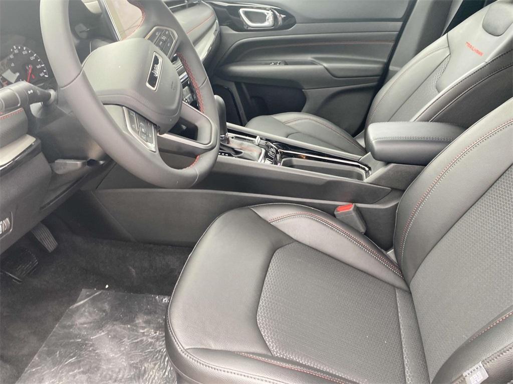 new 2025 Jeep Compass car, priced at $32,254