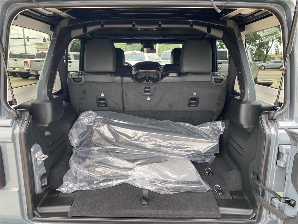 new 2025 Jeep Wrangler car, priced at $55,995