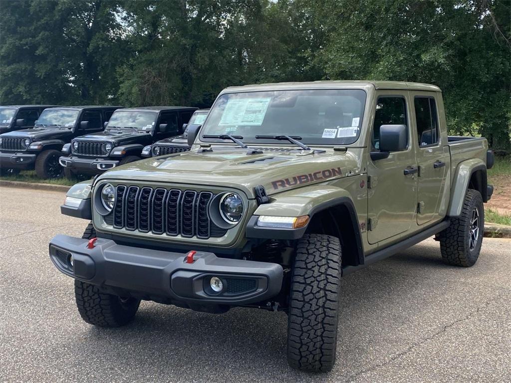 new 2025 Jeep Gladiator car, priced at $46,995