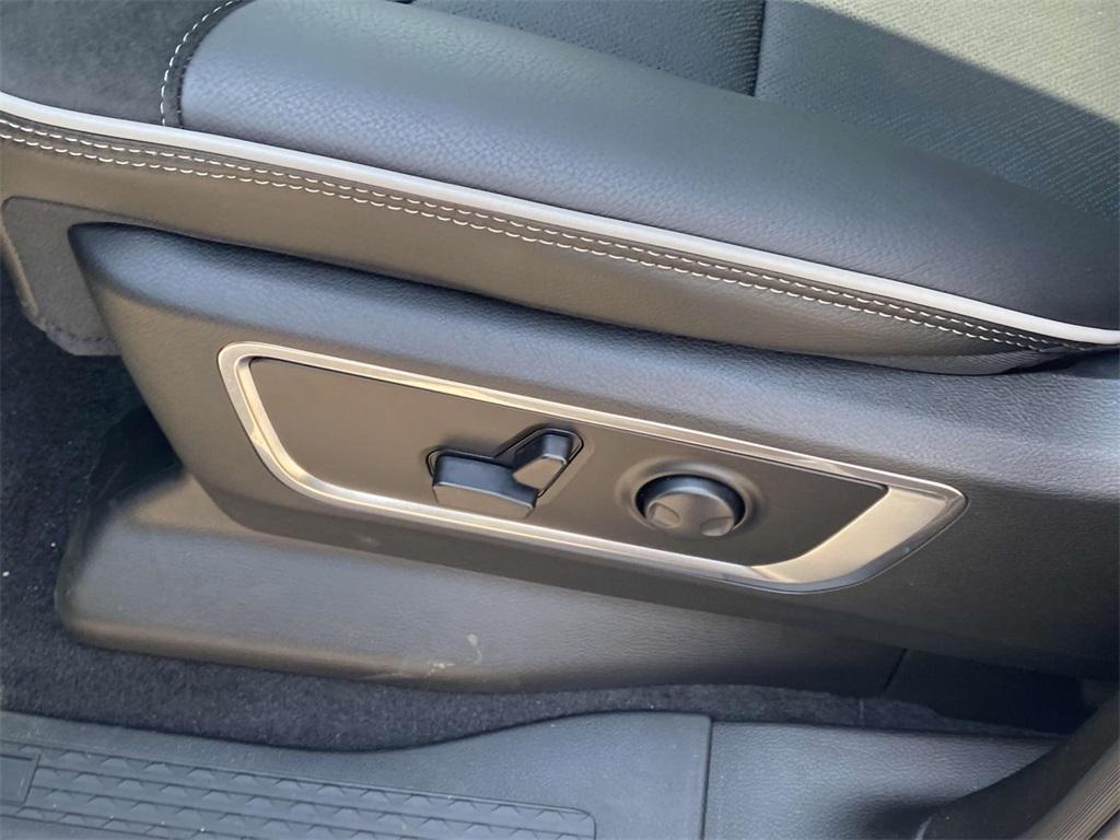 new 2025 Ram 1500 car, priced at $57,705