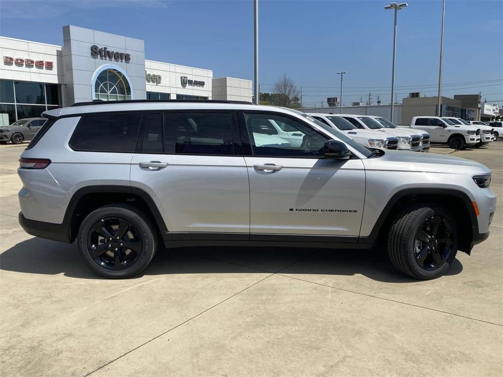 new 2025 Jeep Grand Cherokee L car, priced at $39,995