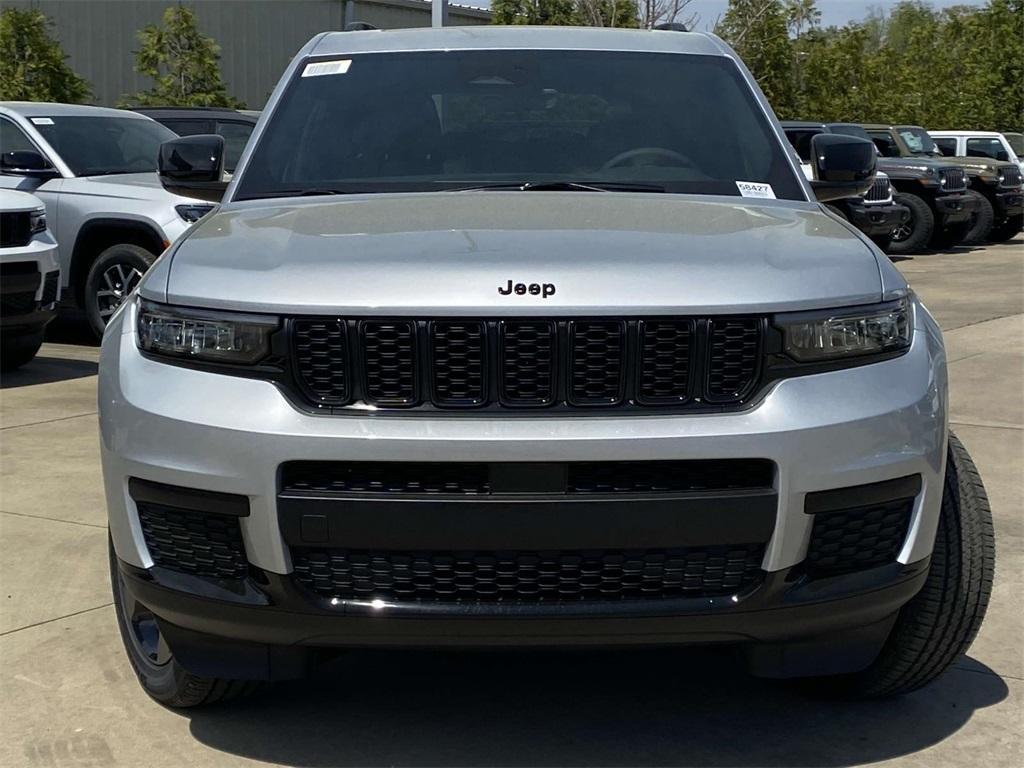 new 2025 Jeep Grand Cherokee L car, priced at $39,995