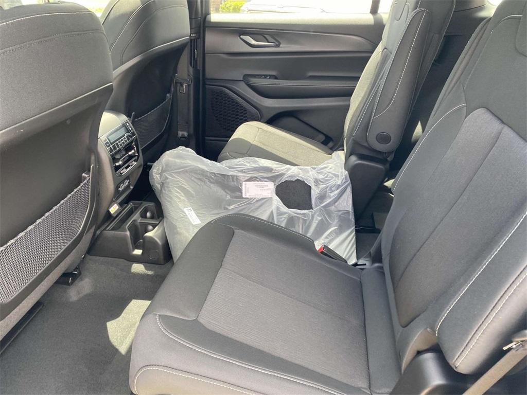 new 2025 Jeep Grand Cherokee L car, priced at $35,995