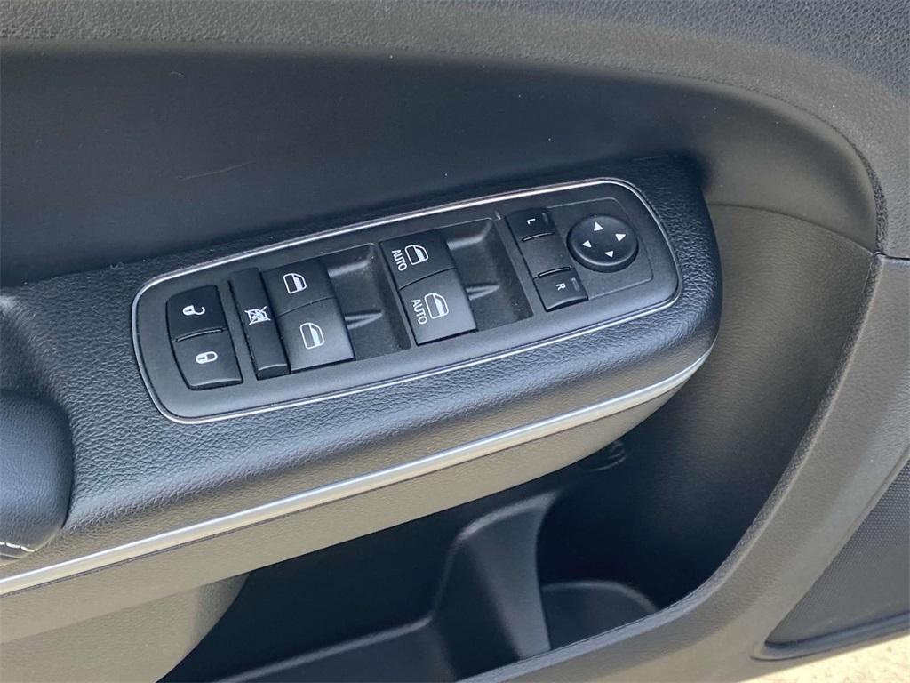 used 2022 Chrysler 300 car, priced at $28,495