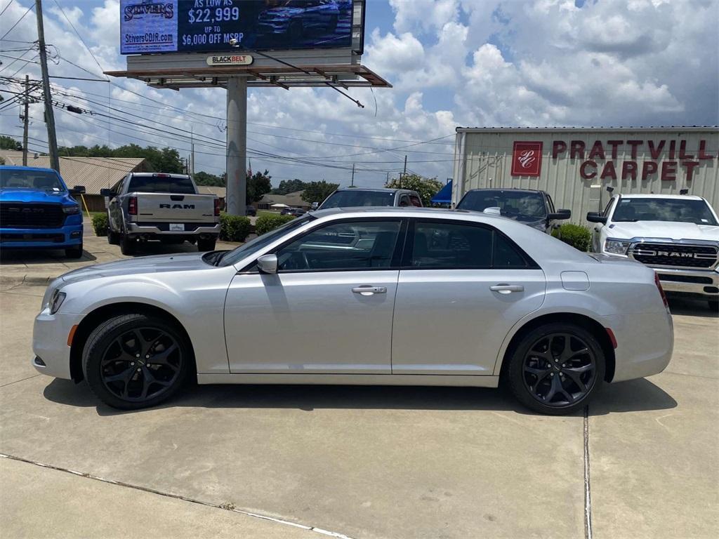 used 2022 Chrysler 300 car, priced at $28,495