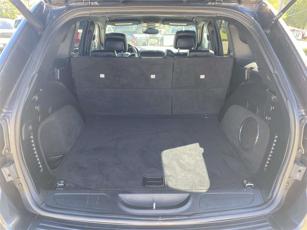 used 2020 Jeep Grand Cherokee car, priced at $17,695