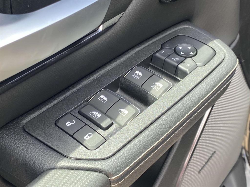 new 2025 Ram 1500 car, priced at $59,995