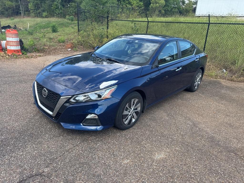 used 2021 Nissan Altima car, priced at $17,995
