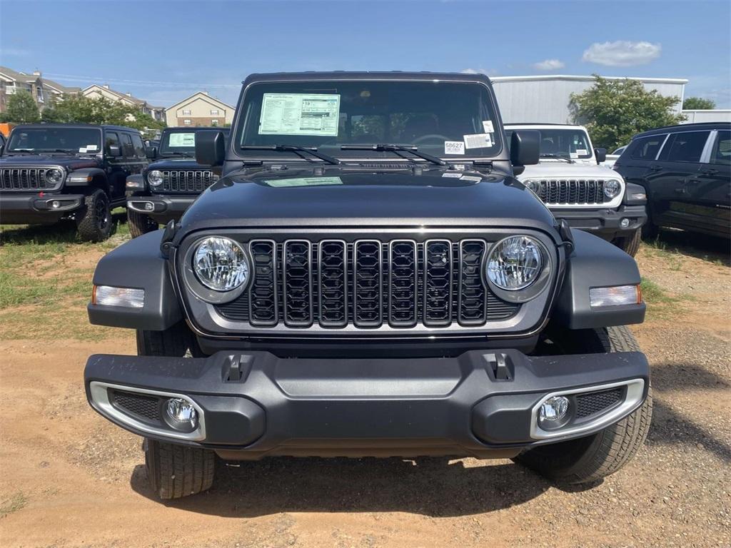 new 2025 Jeep Gladiator car, priced at $46,995