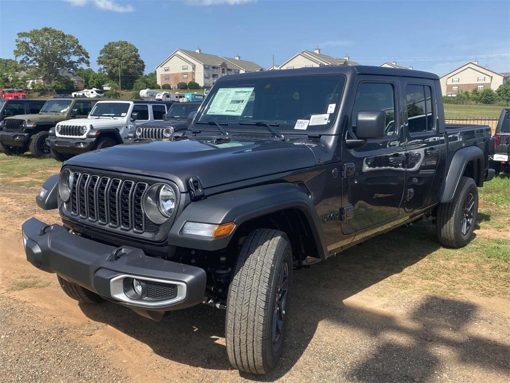 new 2025 Jeep Gladiator car, priced at $46,995
