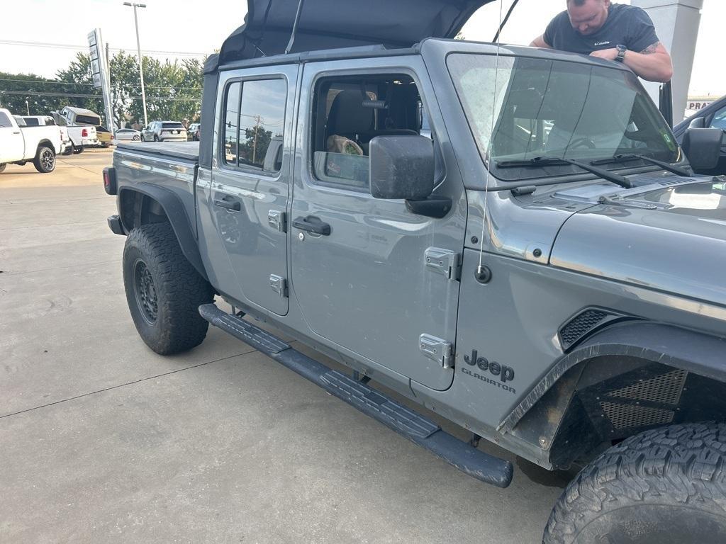used 2020 Jeep Gladiator car, priced at $25,995