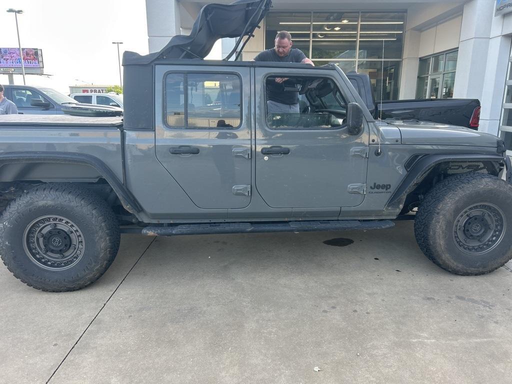 used 2020 Jeep Gladiator car, priced at $25,995