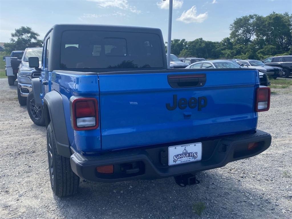 new 2025 Jeep Gladiator car, priced at $44,995