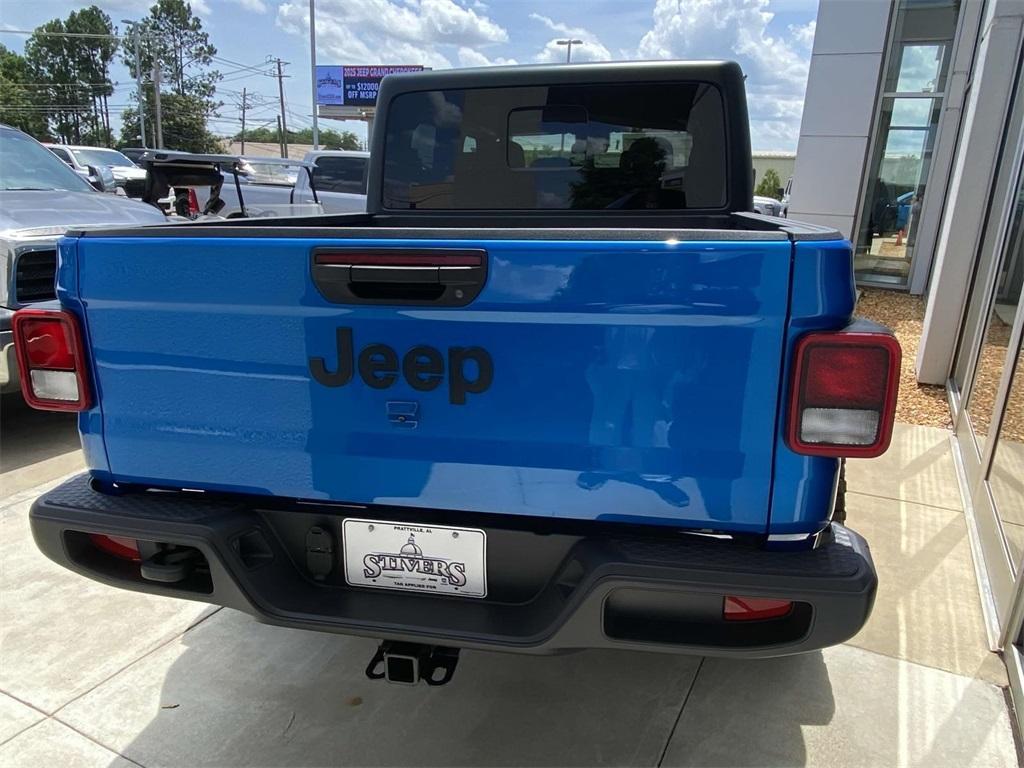 new 2025 Jeep Gladiator car, priced at $49,555