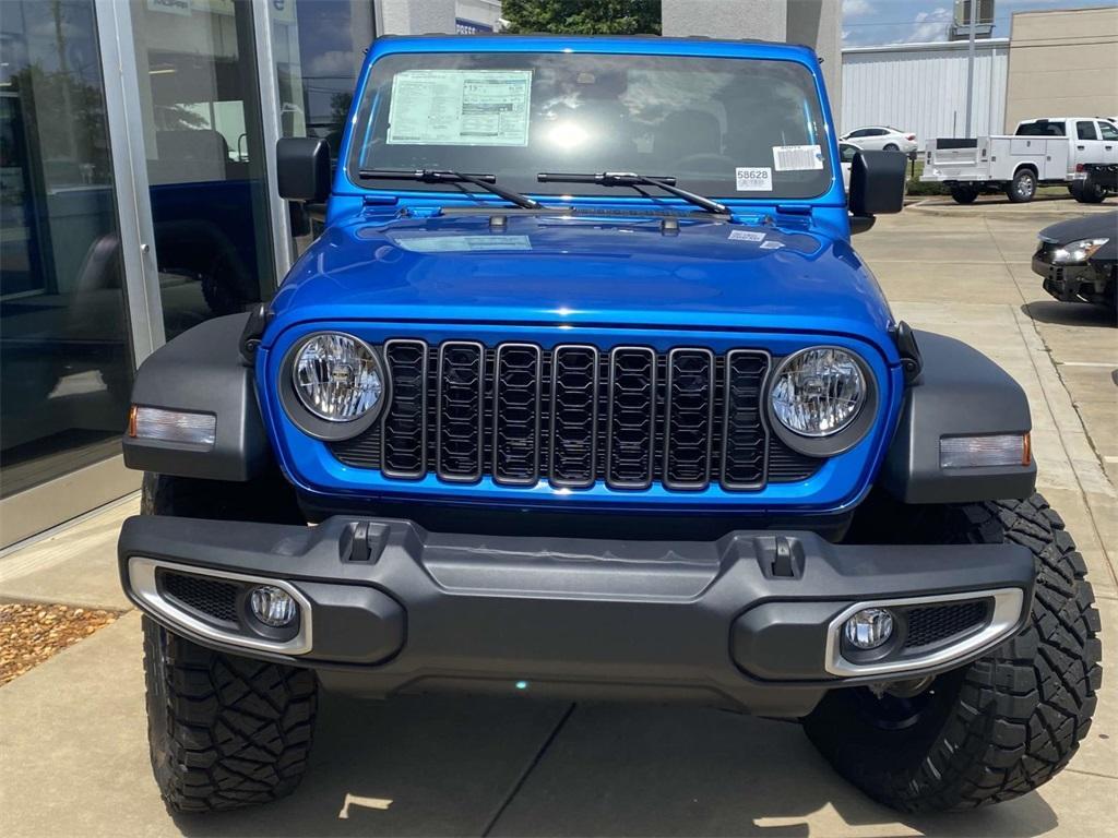 new 2025 Jeep Gladiator car, priced at $49,555