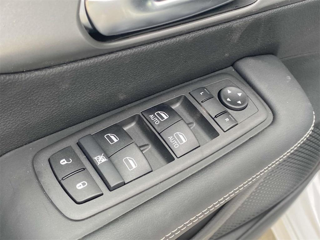new 2025 Chrysler Voyager car, priced at $35,313