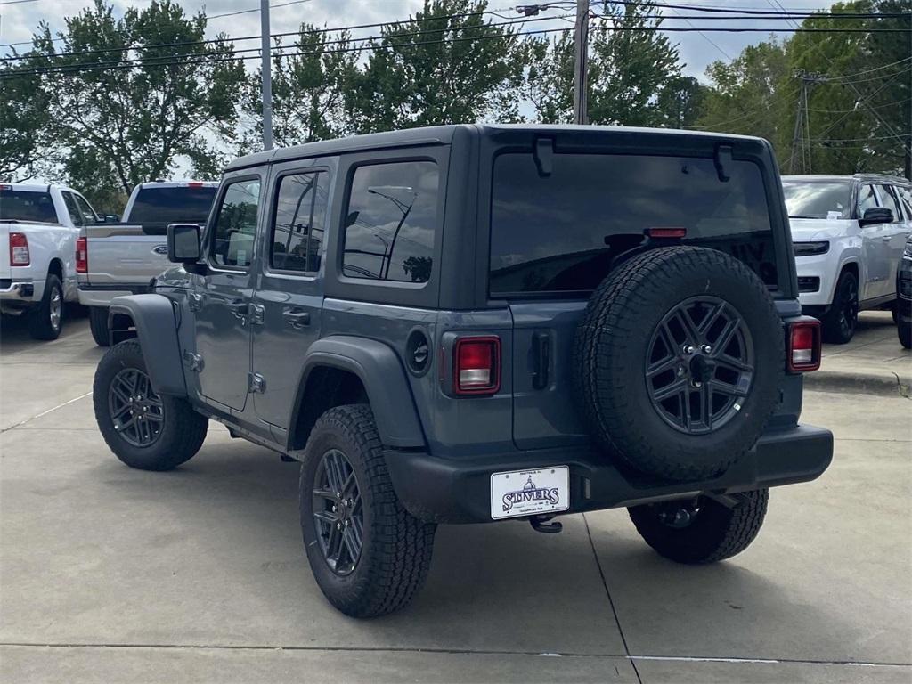 new 2025 Jeep Wrangler car, priced at $43,795