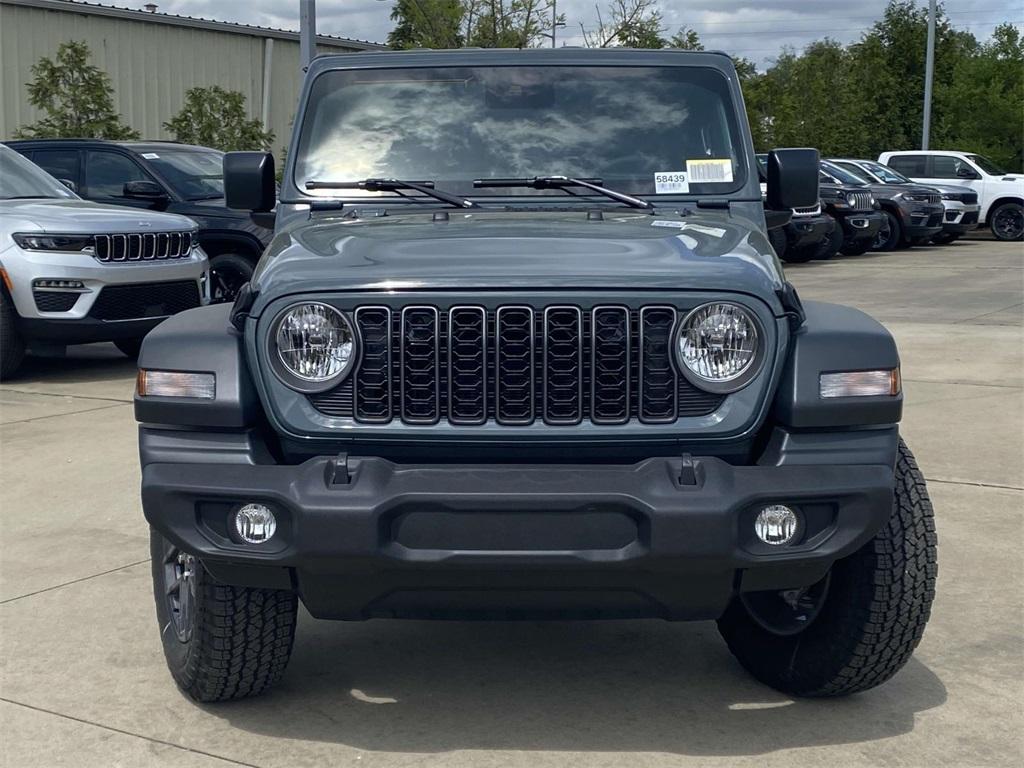 new 2025 Jeep Wrangler car, priced at $43,795