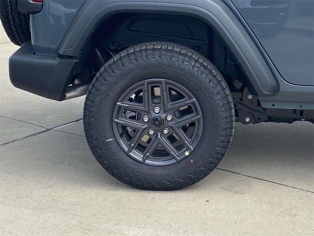 new 2025 Jeep Wrangler car, priced at $43,795