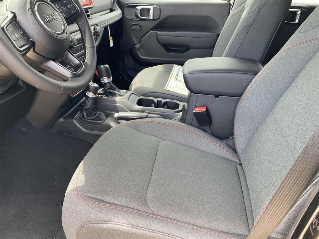 new 2025 Jeep Wrangler car, priced at $54,995