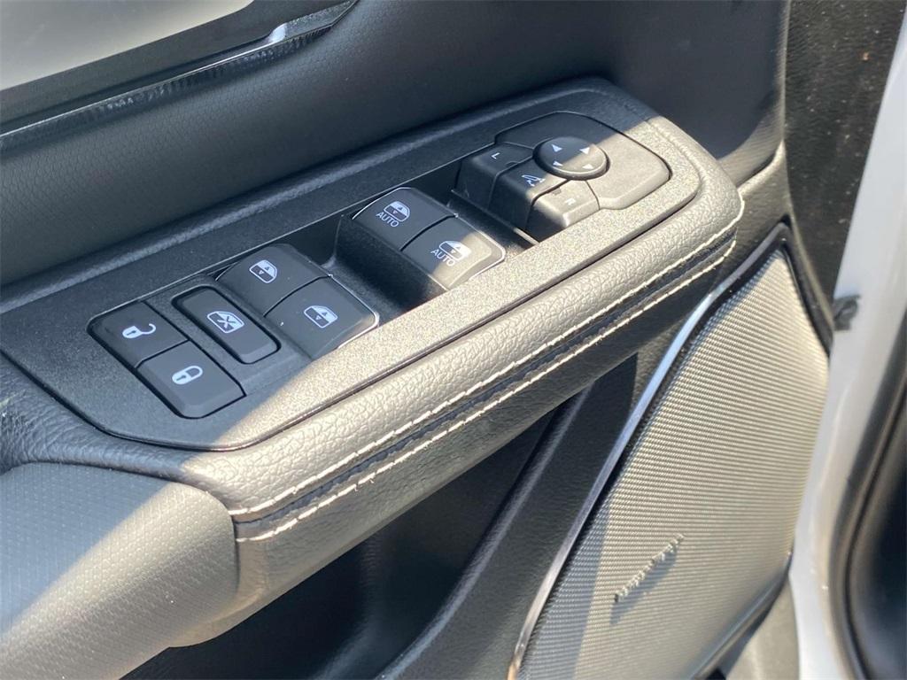 new 2025 Ram 1500 car, priced at $58,995