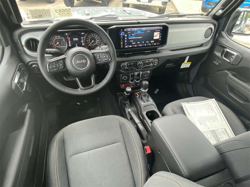 new 2025 Jeep Wrangler car, priced at $51,085