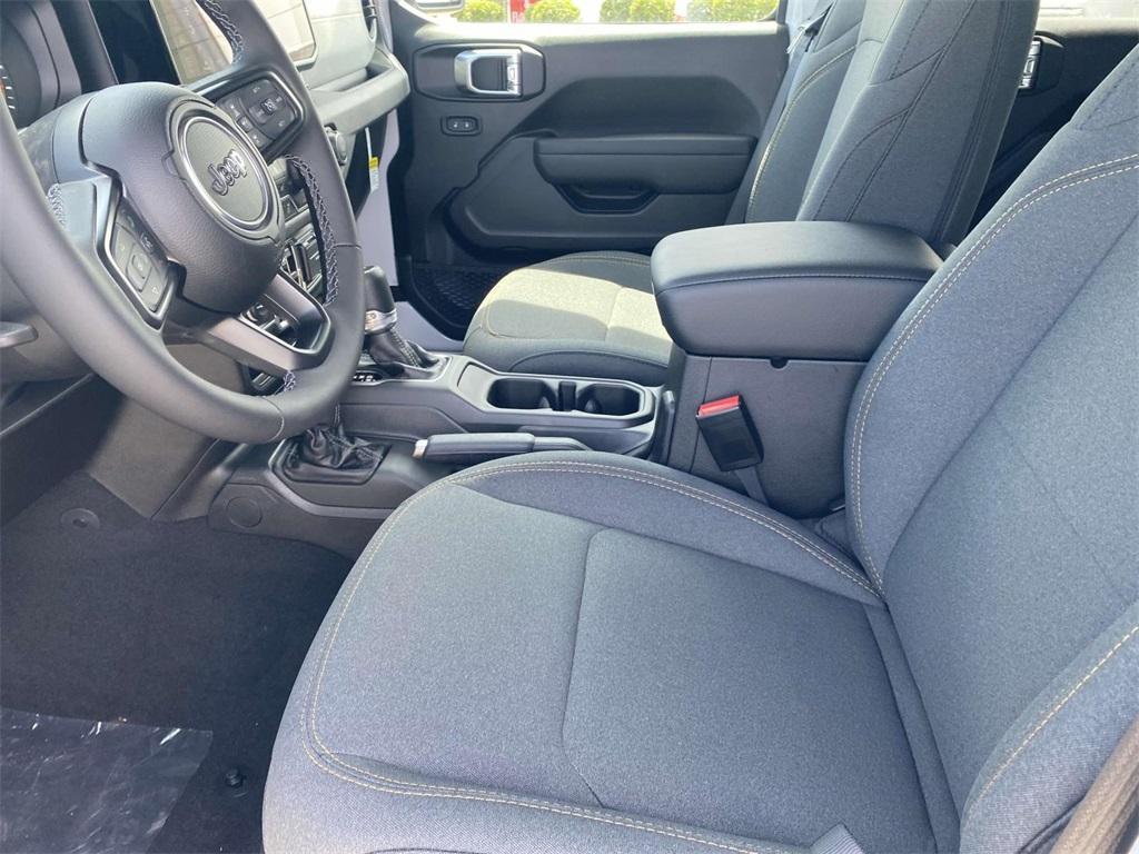 new 2025 Jeep Wrangler car, priced at $44,995