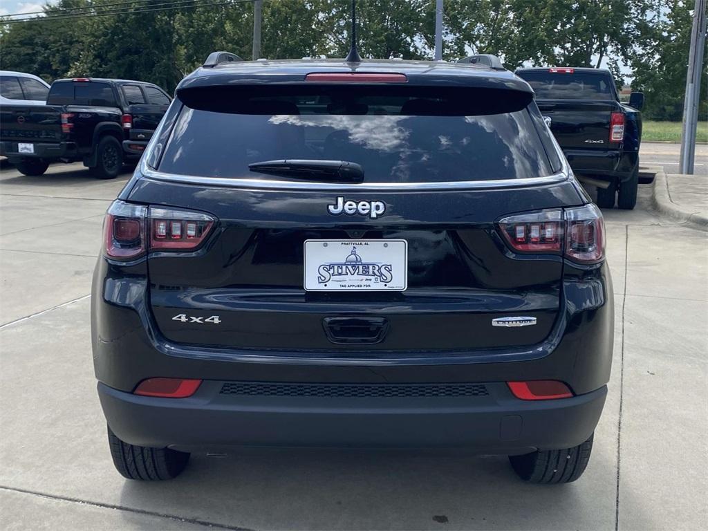 new 2025 Jeep Compass car, priced at $25,495