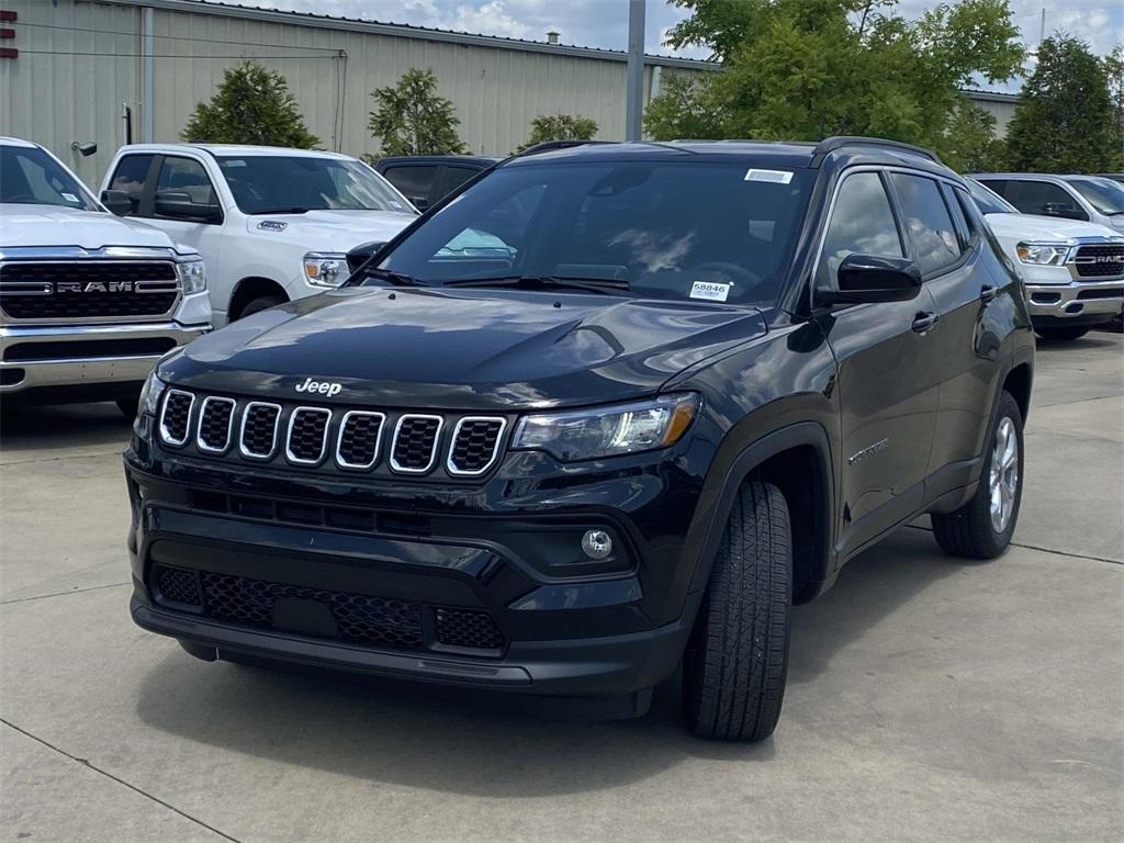 new 2025 Jeep Compass car, priced at $25,495