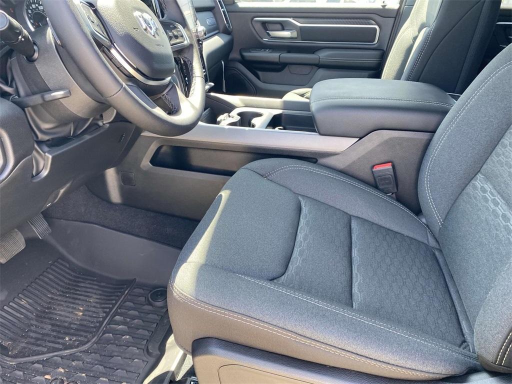 new 2025 Ram 1500 car, priced at $43,995