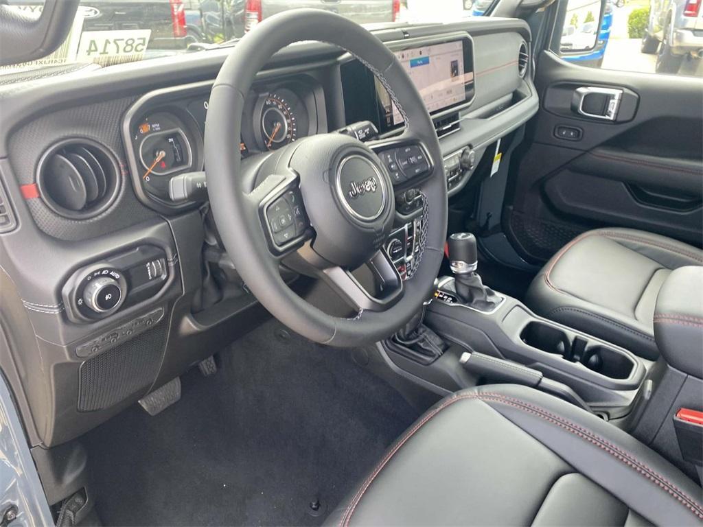 new 2025 Jeep Wrangler car, priced at $65,555