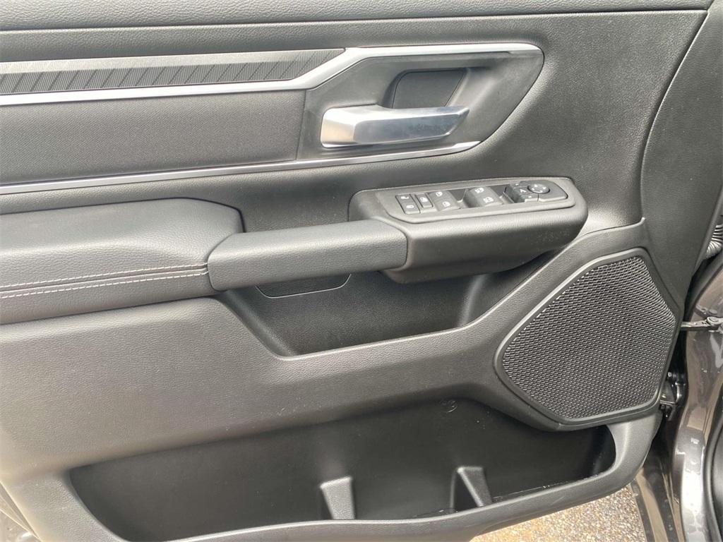 new 2025 Ram 1500 car, priced at $47,995