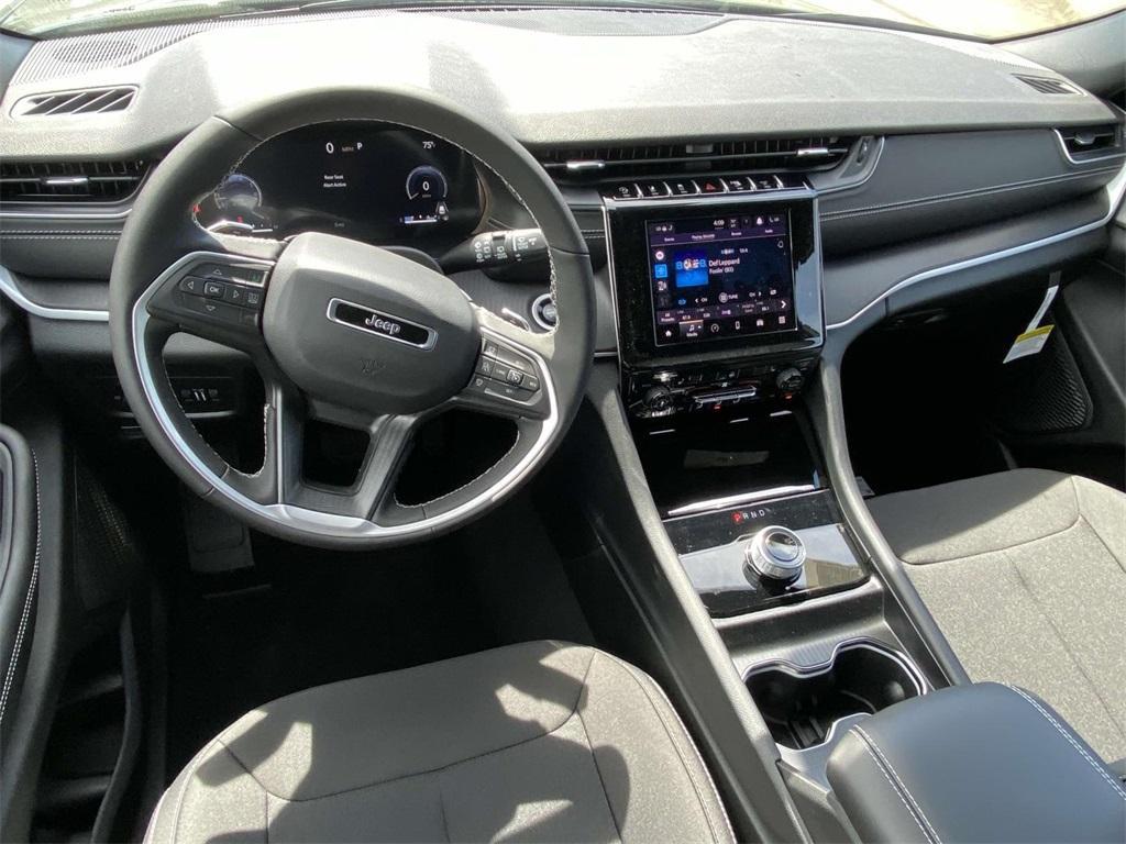 new 2025 Jeep Grand Cherokee L car, priced at $34,995