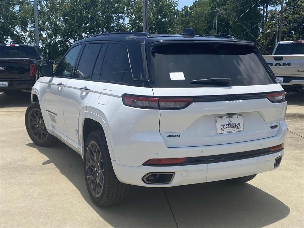 new 2025 Jeep Grand Cherokee car, priced at $65,995