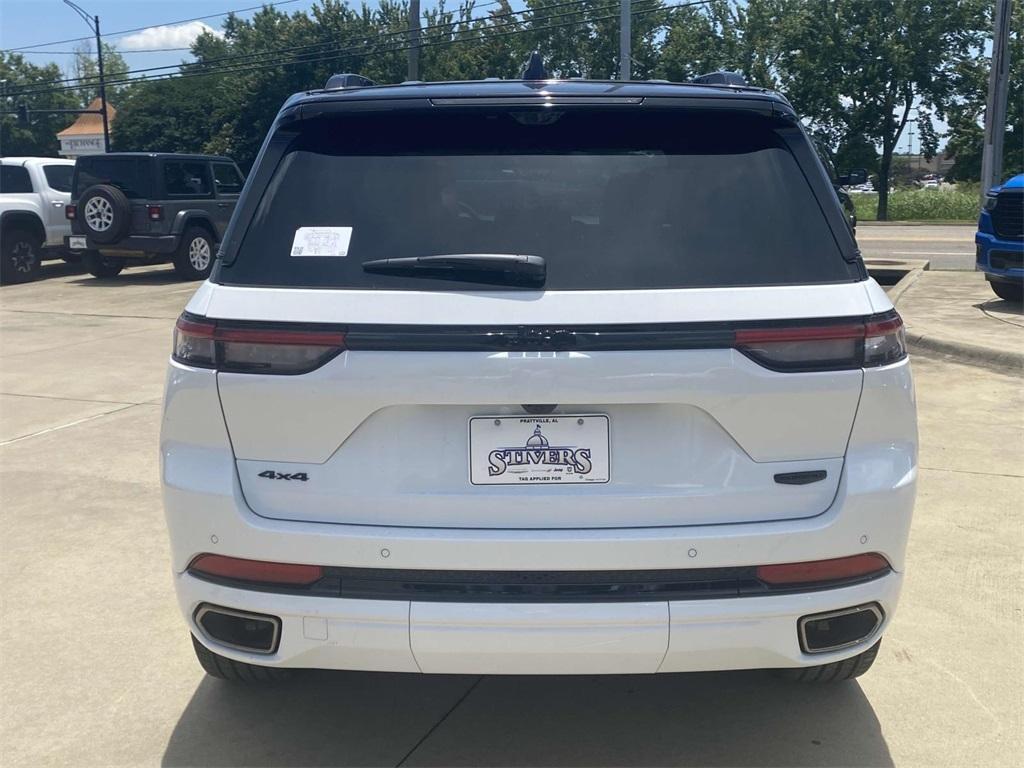 new 2025 Jeep Grand Cherokee car, priced at $65,995