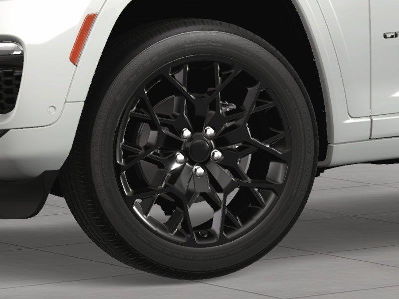 new 2025 Jeep Grand Cherokee car, priced at $69,830
