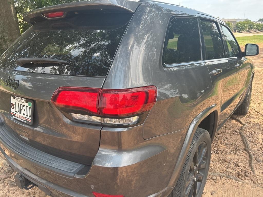 used 2021 Jeep Grand Cherokee car, priced at $23,495