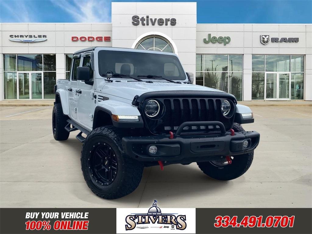 used 2022 Jeep Gladiator car, priced at $32,295