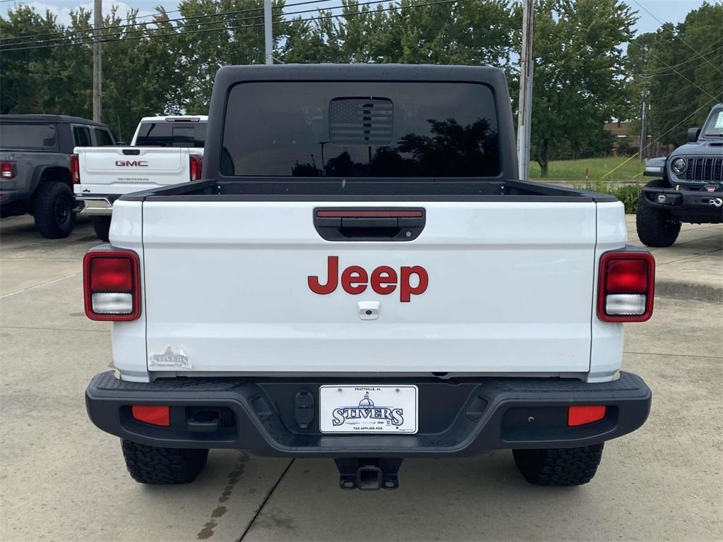 used 2022 Jeep Gladiator car, priced at $32,295