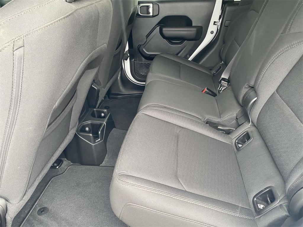 used 2022 Jeep Gladiator car, priced at $32,295
