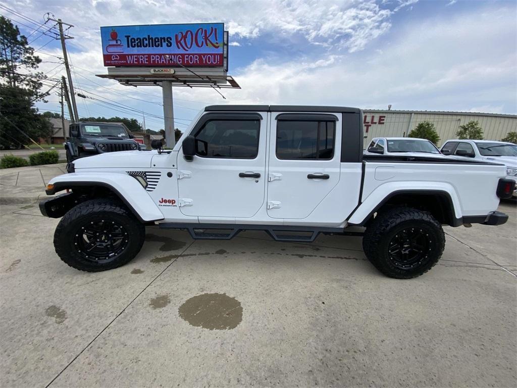used 2022 Jeep Gladiator car, priced at $32,295