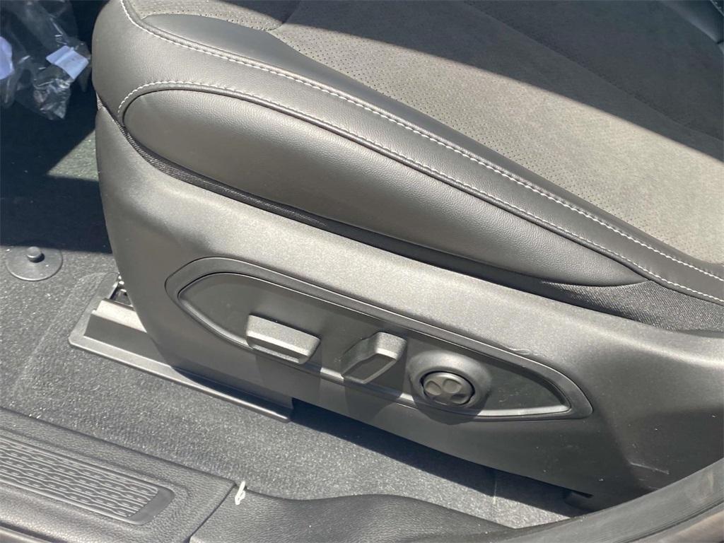 new 2025 Jeep Grand Cherokee L car, priced at $46,125