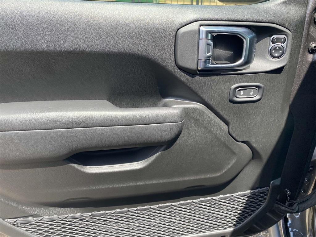 new 2025 Jeep Wrangler car, priced at $53,995