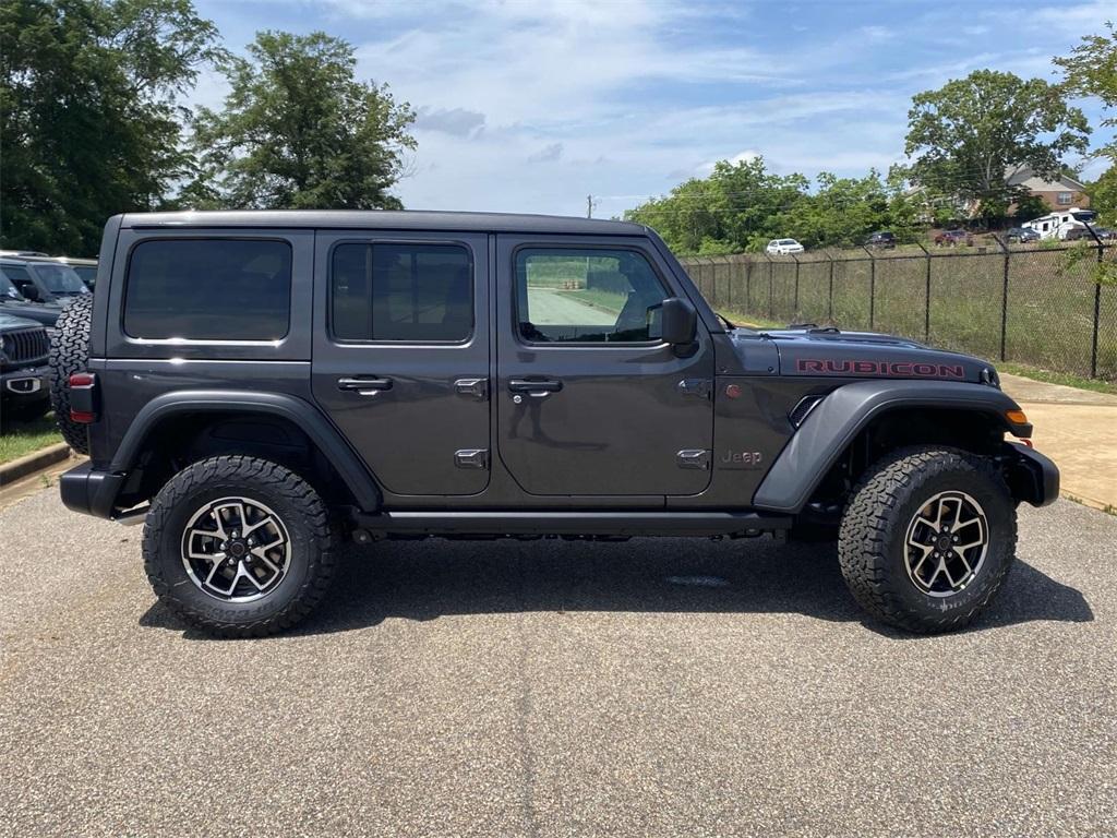 new 2025 Jeep Wrangler car, priced at $53,995