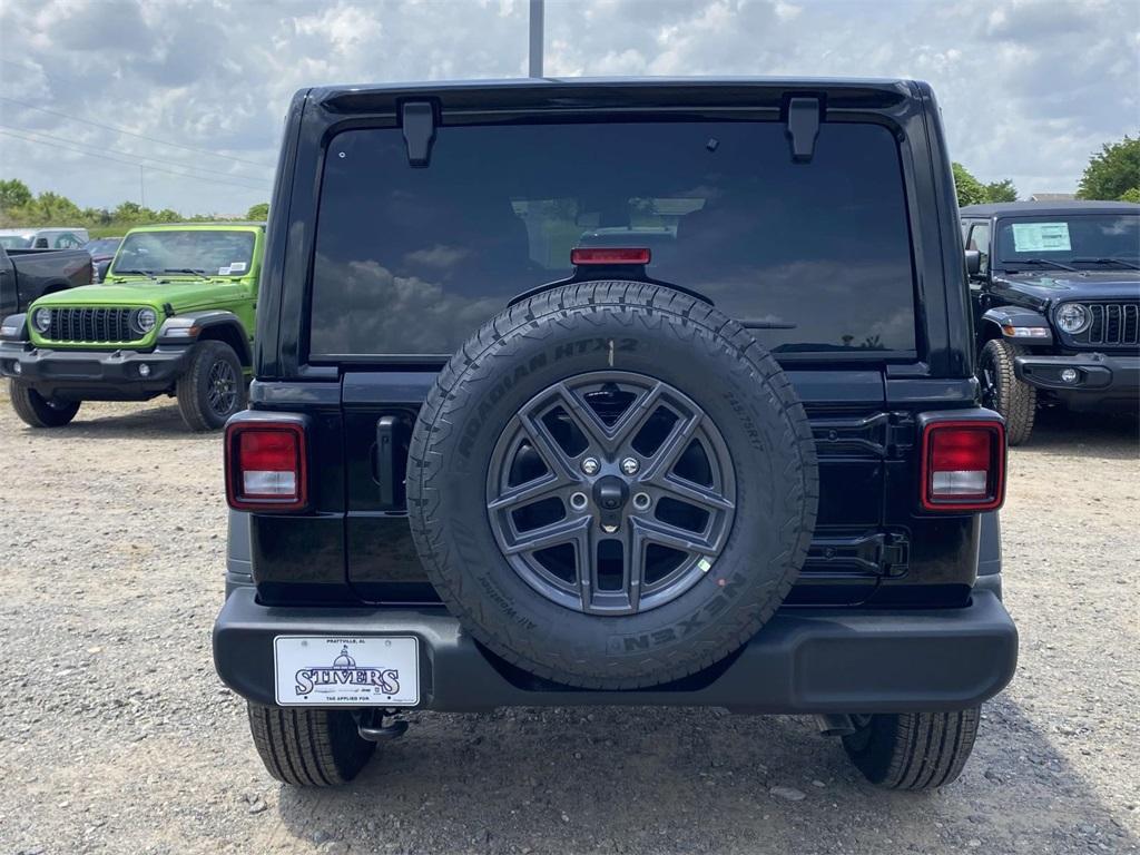 new 2025 Jeep Wrangler car, priced at $45,995