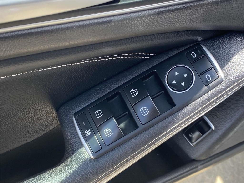 used 2019 Mercedes-Benz GLA 250 car, priced at $20,495